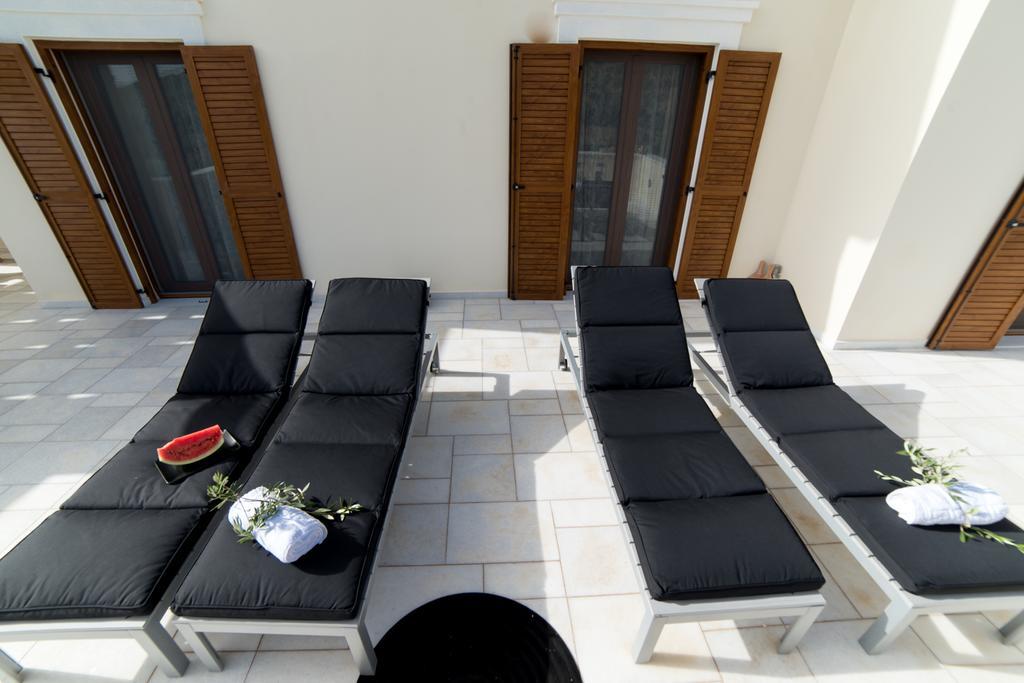 Villa Elia Melanes Bagian luar foto